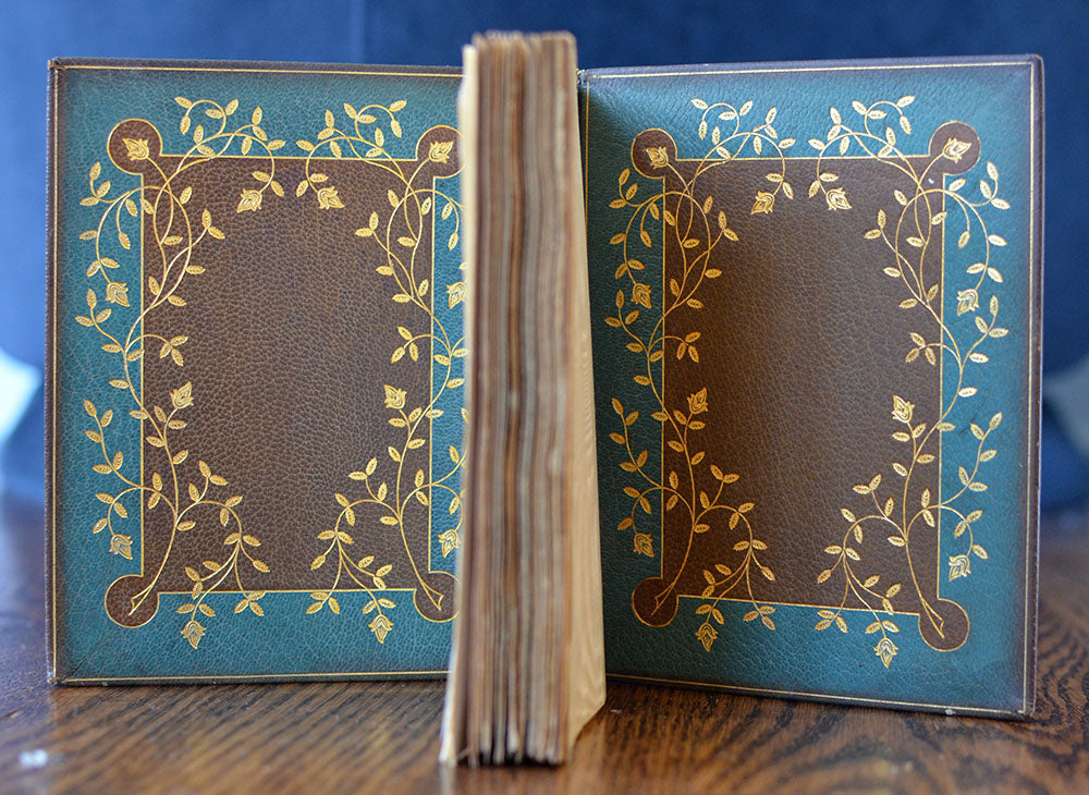 [Fine Binding | Illuminated] The Rosary in Rhyme