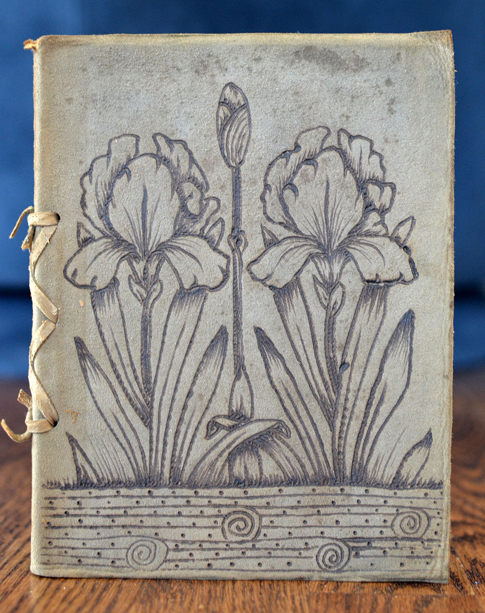 [H.M. O'Kane | Pyrography Binding] Pre-Raphaelite Ballads