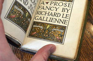 [Illuminated | Blue Sky Press] The Burial of Romeo and Juliet