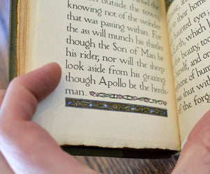 [Illuminated | Blue Sky Press] The Burial of Romeo and Juliet