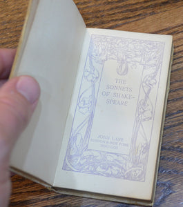 [Embroidered Binding] Shakespeare's Poems